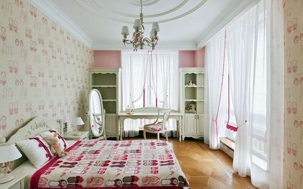 интерьер комнаты девочки в классическом стиле
