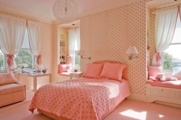 персиковый цвет в комнате девочки