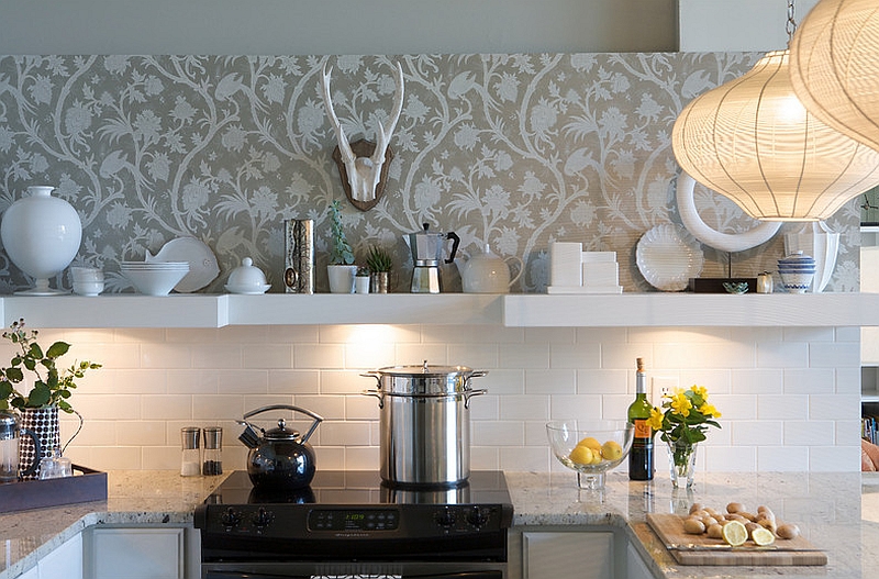 Креативные обои в стильном интерьере кухни от Heather Garrett Design