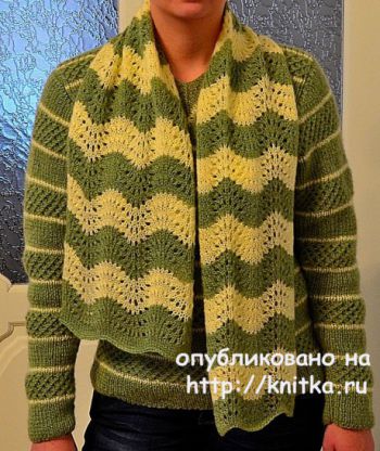 Комплект спицами: свитер женский и шарф