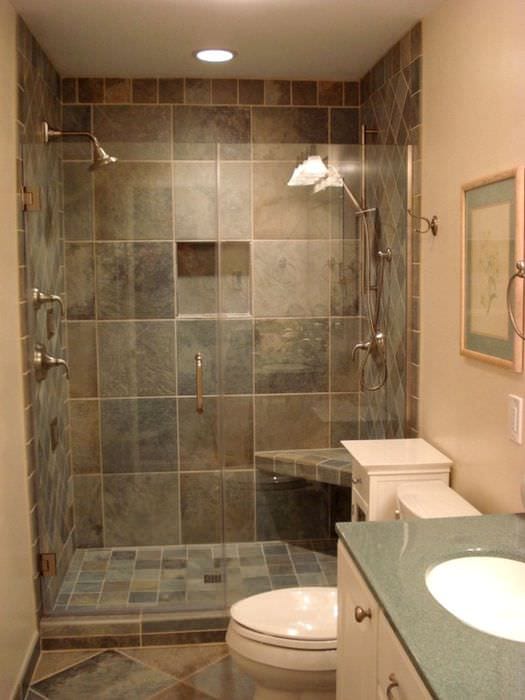 пример красивого стиля ванной комнаты в бежевом цвете