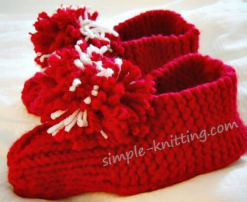 Learn how to knit slippers with this very old knitting pattern. These are the coziest slippers too and once you make one pair you Knit Slippers