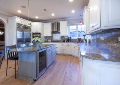 Kitchen Cabinet Refinishing in Elmhurst, Illinois